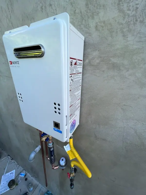 Tankless water heater installation for Palisades Park homes